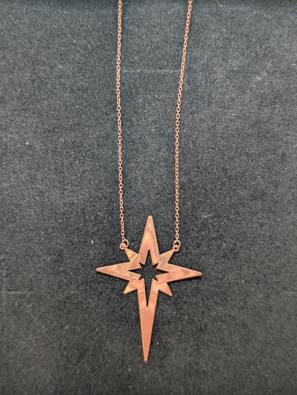 La'celet Jewelry Gallery Silver Starburst Pendant Necklace